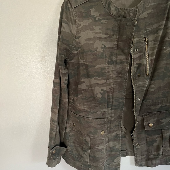 Max Jeans Camo Jacket - Picture 3 of 5